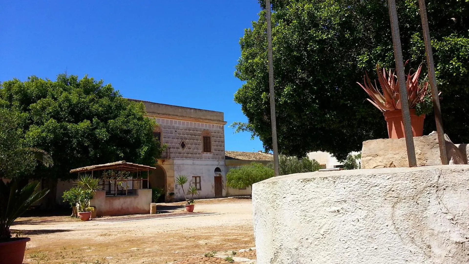 *** Frühstückspension Baglio Spano - Antiche Dimore Di Sicilia Petrosino Italien