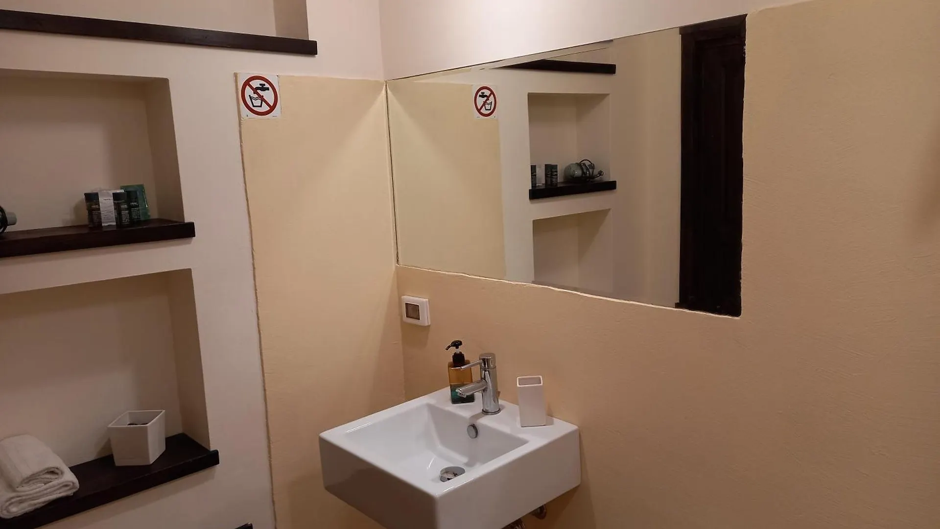 *** Bed & Breakfast Baglio Spano - Antiche Dimore Di Sicilia Petrosino Italy